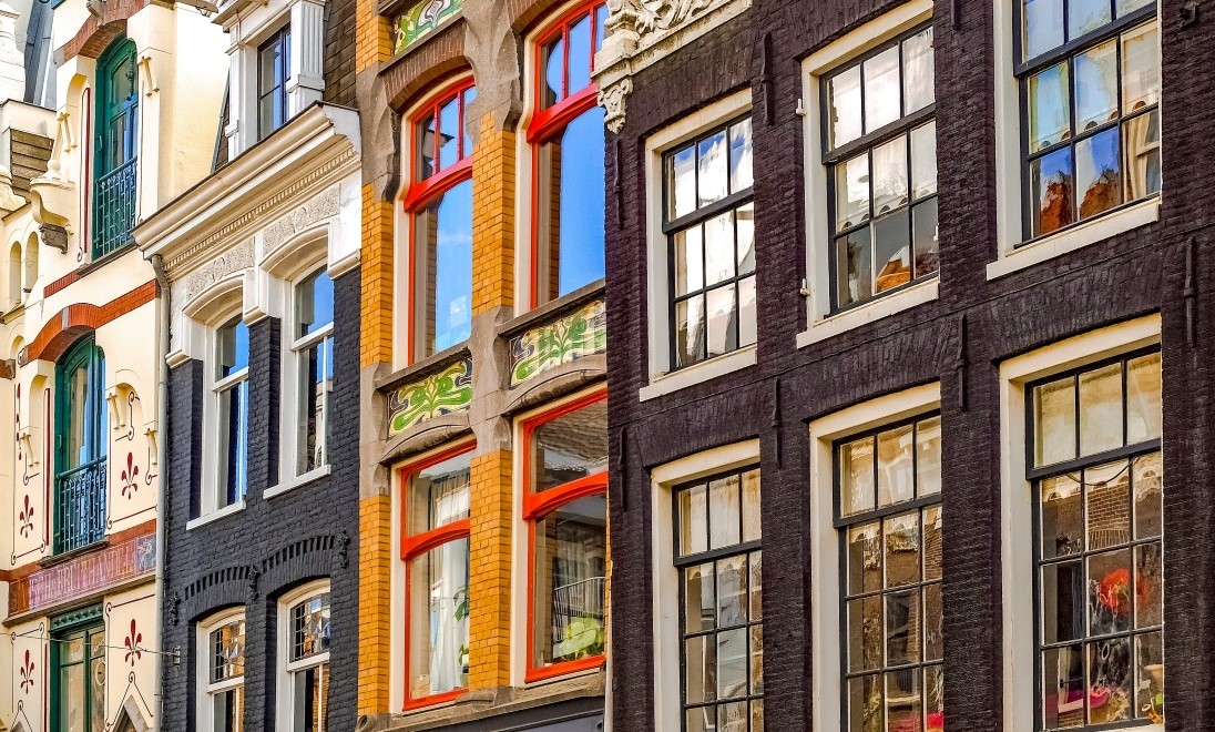 Фасады Амстердама. Источник: www.wallpaperflare.com